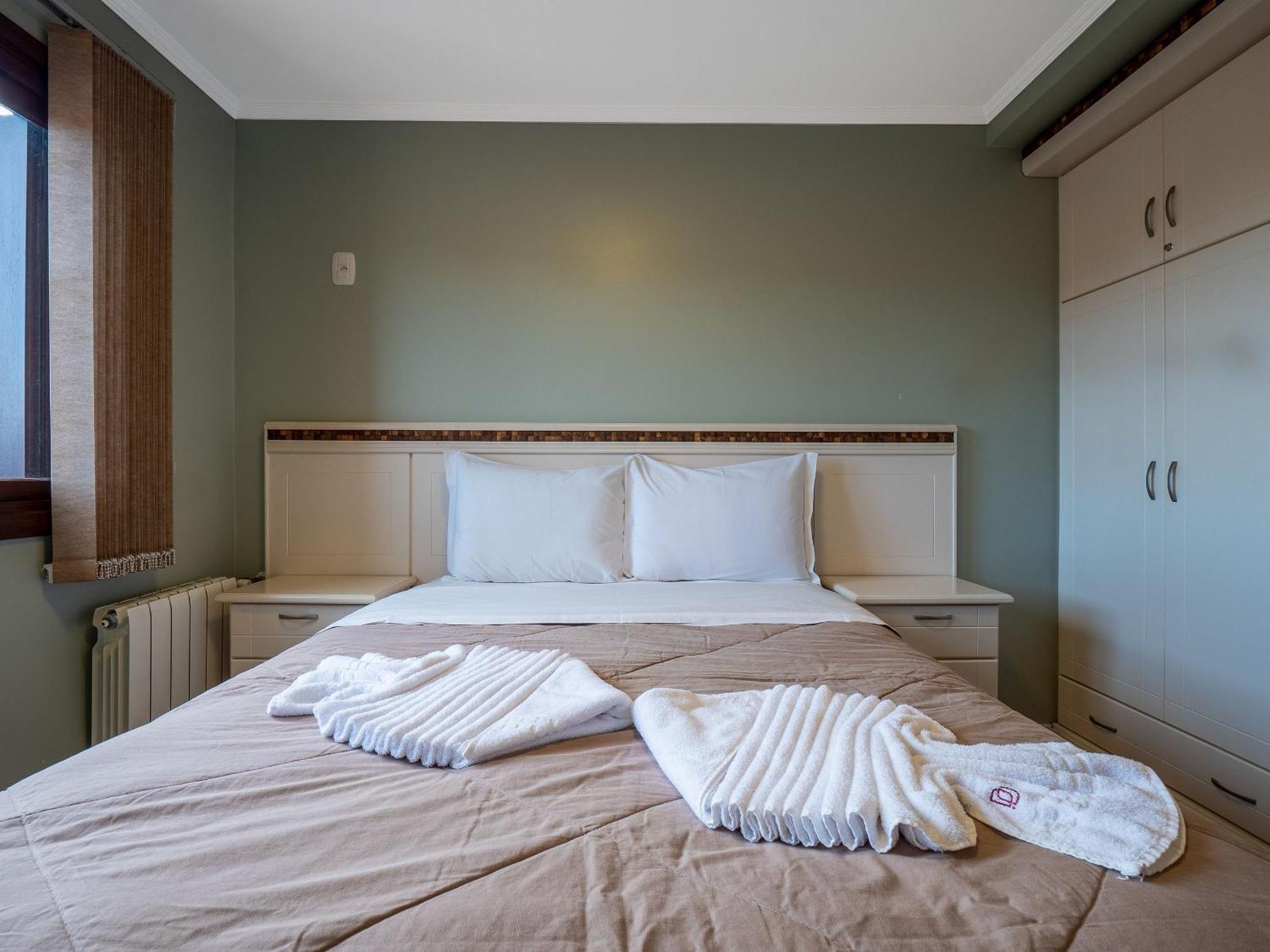 Apartamento 120 Metros, Rua Coberta - Centro - Sierra Nevada *